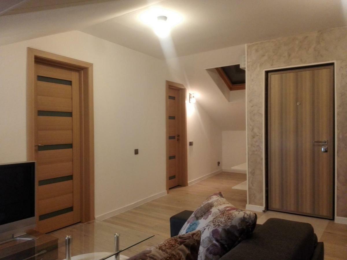 קלוז'-נאפוקה A. Einstein 9A Apartament מראה חיצוני תמונה